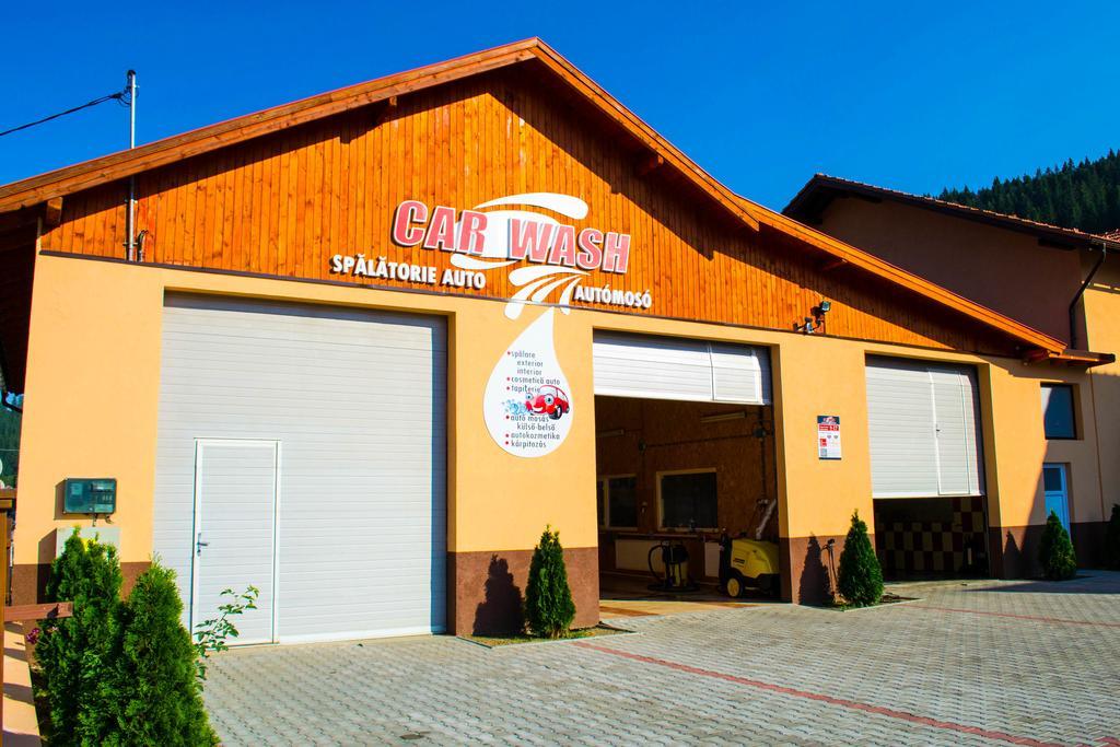 Pensiunea Malvimend Tulghes Exterior photo